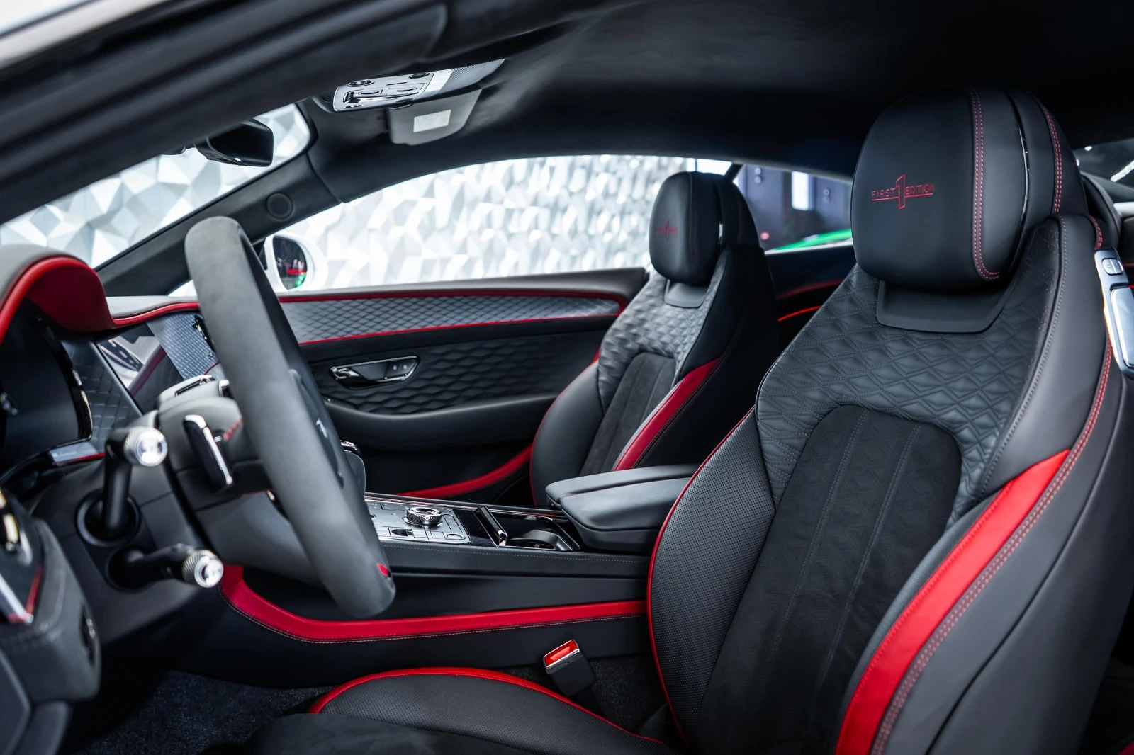 Bentley Continental gt Speed V8 Hybrid * First Edition* , снимка 8 - Автомобили и джипове - 53869188