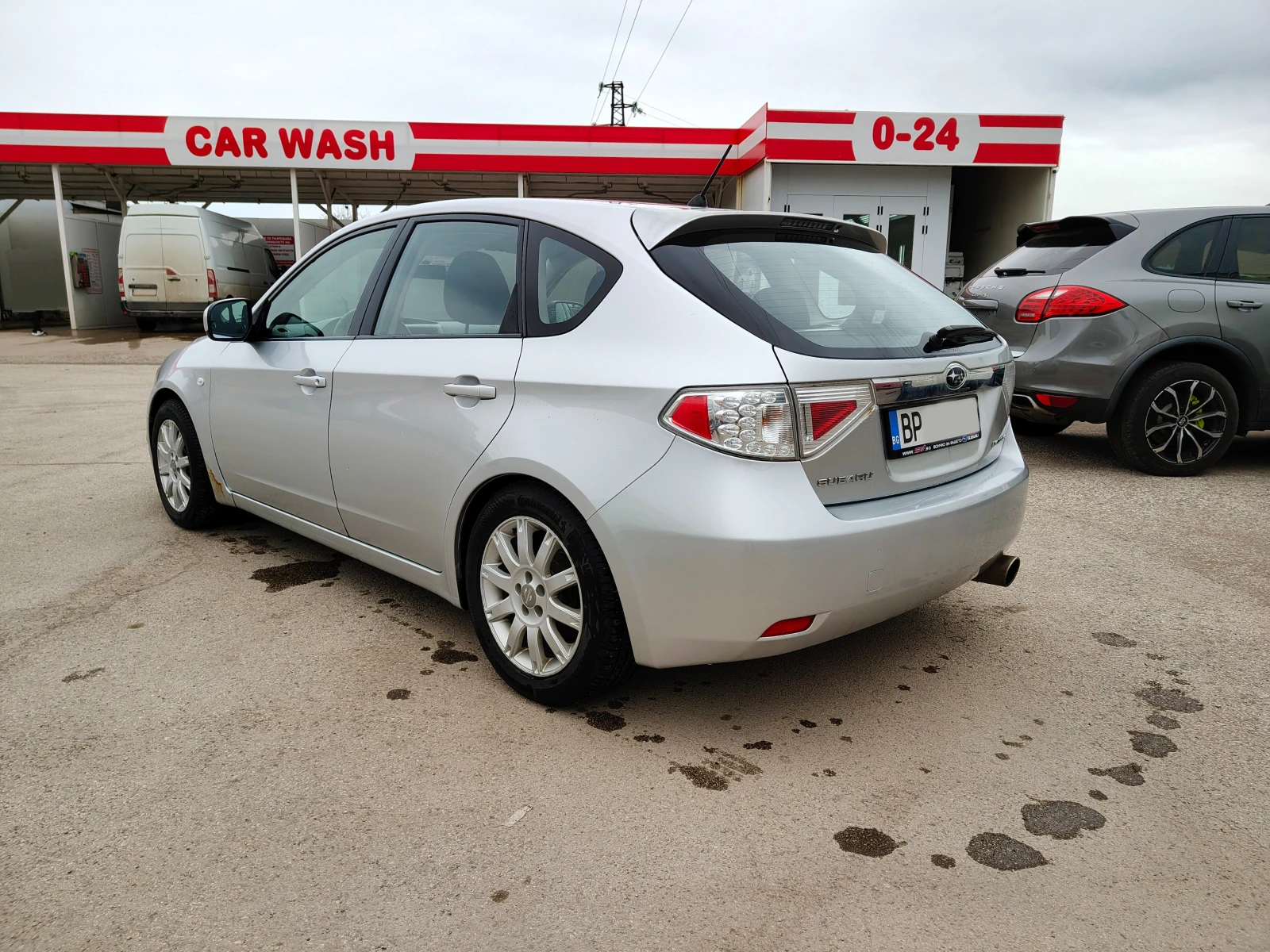 Subaru Impreza 1.5i, снимка 3 - Автомобили и джипове - 54396831