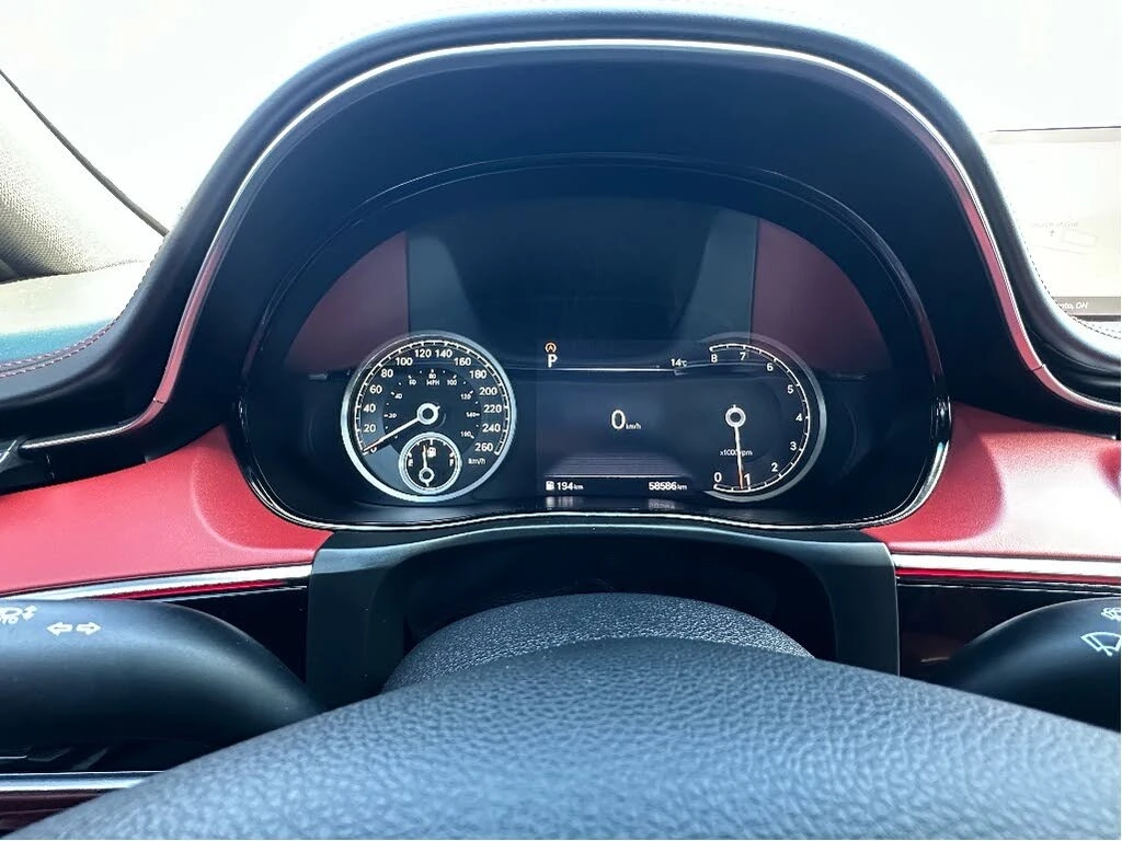 Genesis GV70   3.5T Sport AWD, снимка 13 - Автомобили и джипове - 54599540