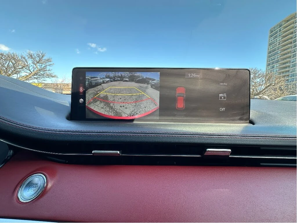 Genesis GV70   3.5T Sport AWD, снимка 16 - Автомобили и джипове - 54599540