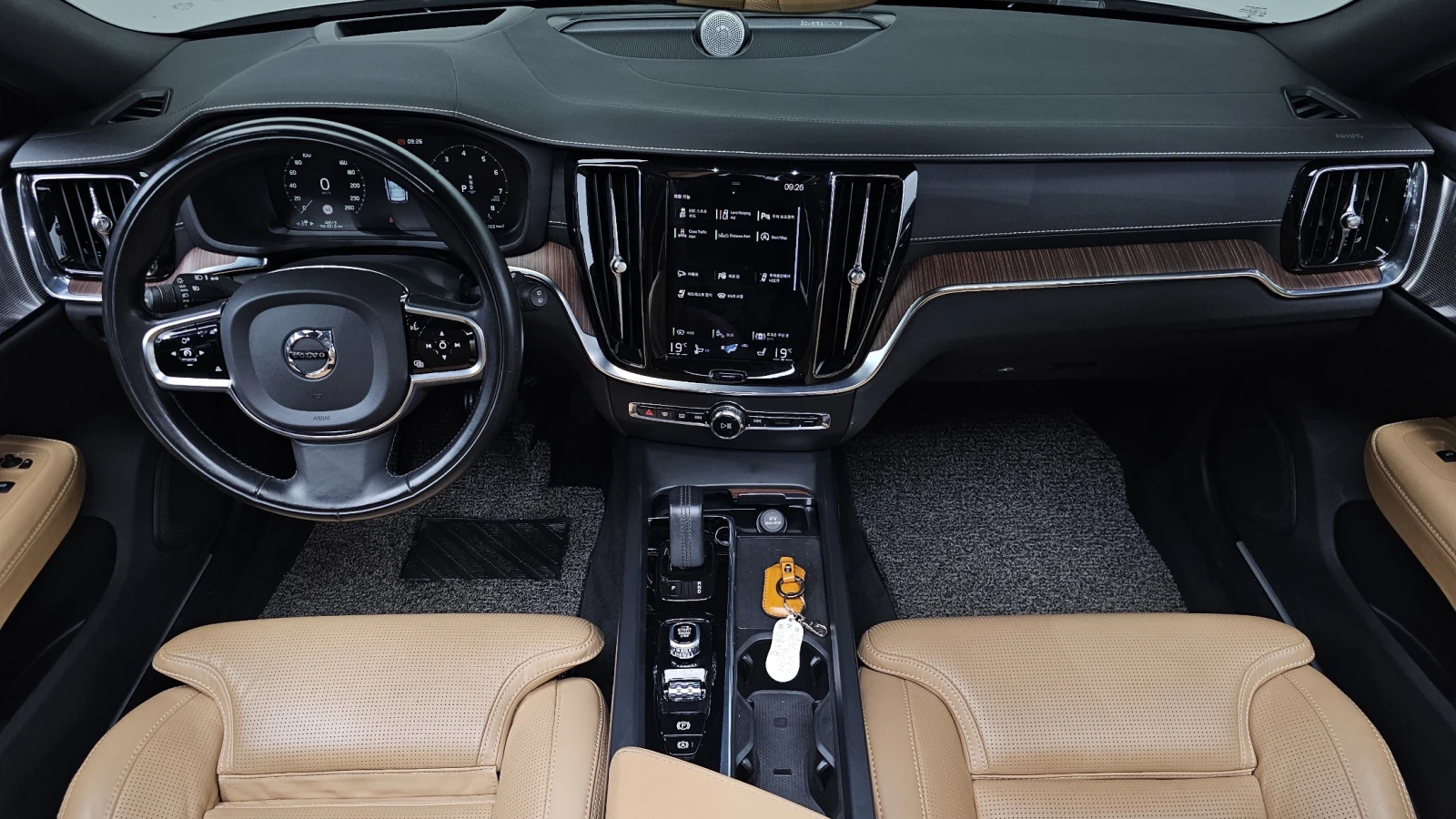Volvo V60 B5 PRO AUTOGEORGE.COM, снимка 7 - Автомобили и джипове - 55121663