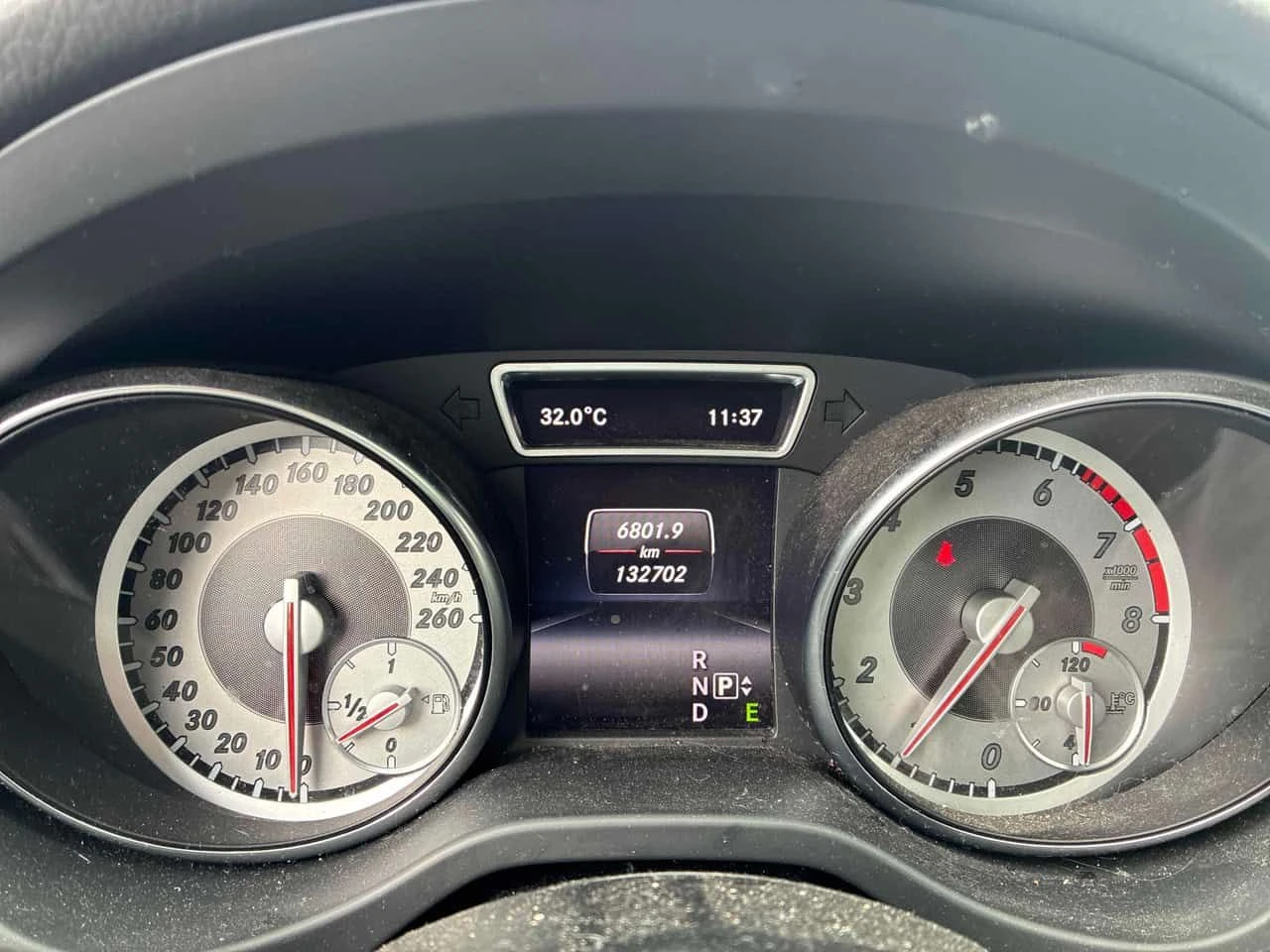 Mercedes-Benz CLA 250 * CARFAX * ОПЦИЯ ЗА ФИНАНСИРАНЕ , снимка 8 - Автомобили и джипове - 55328791