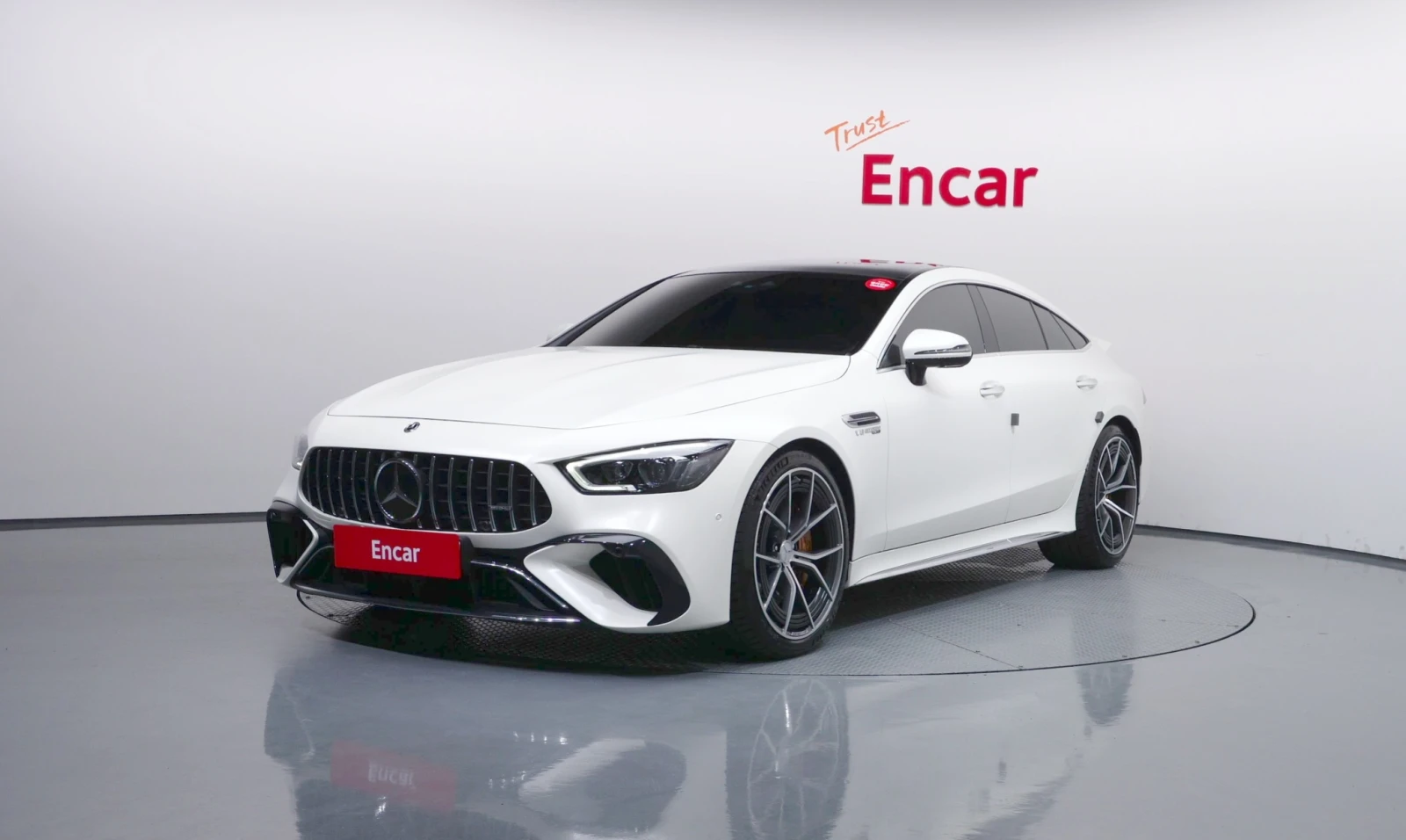 Mercedes-Benz AMG GT 63 S* МАСАЖ* HUD* 360* ЕЛ. БАГАЖНИК* КРАЙНА ЦЕНА