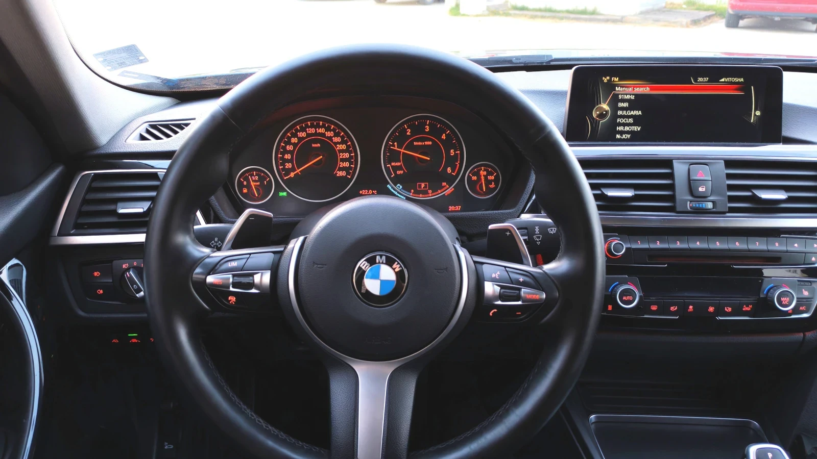 BMW 320 xd, снимка 9 - Автомобили и джипове - 55476335
