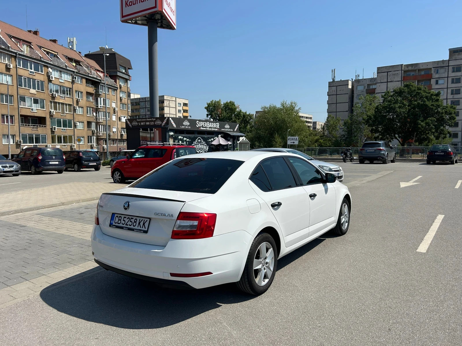 Skoda Octavia Skoda Octavia 1.6 TDI, снимка 3 - Автомобили и джипове - 55652254