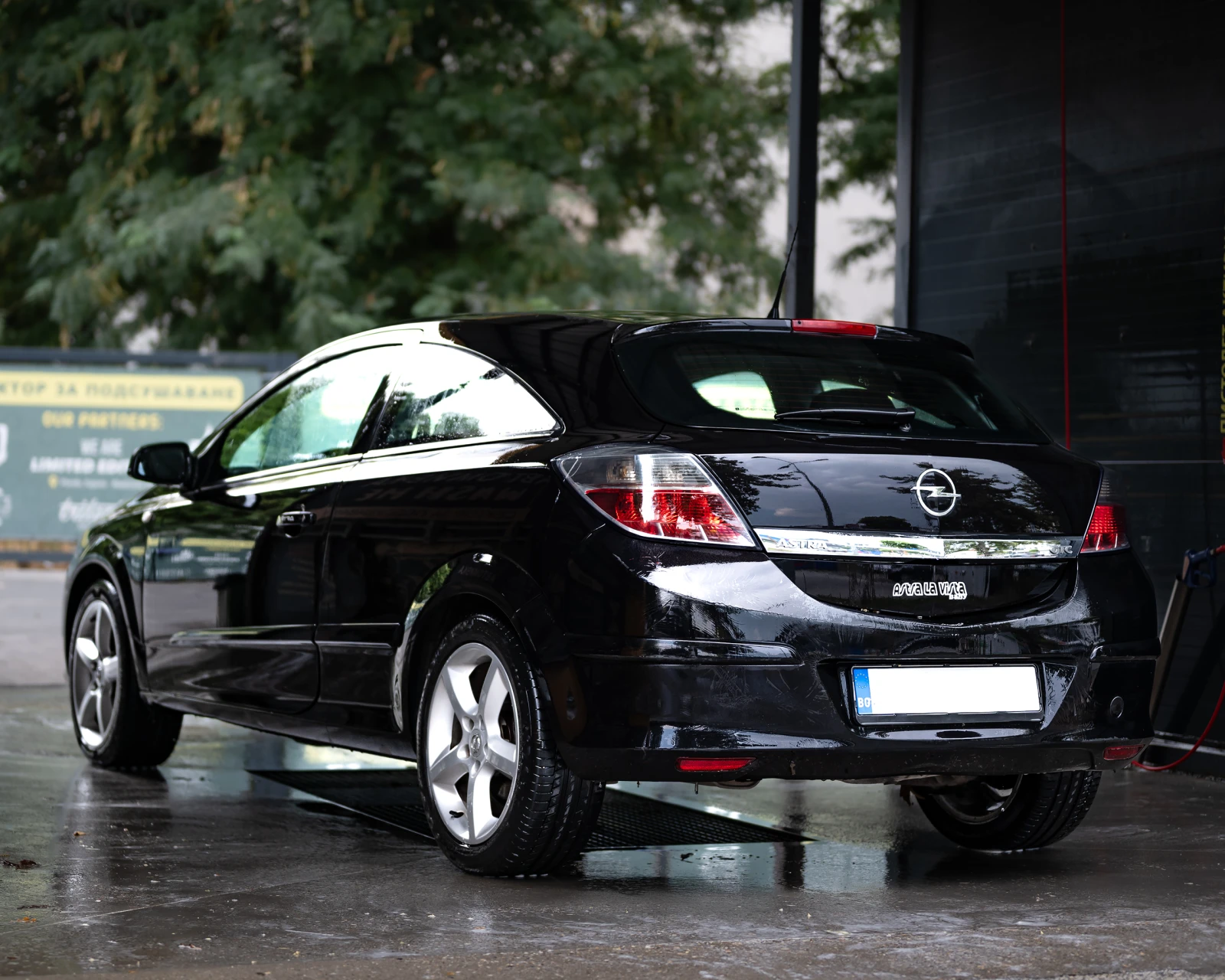 Opel Astra 1.7 CDTI GTC, снимка 3 - Автомобили и джипове - 55800490