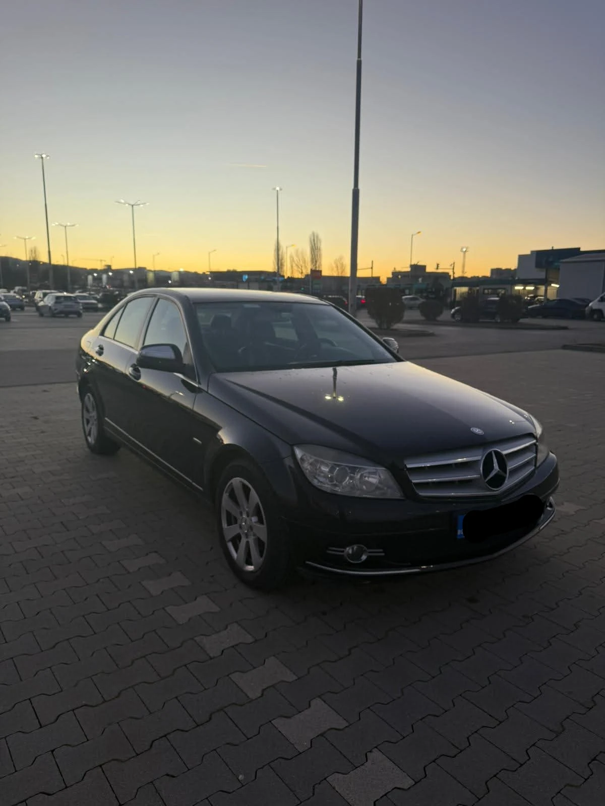 Mercedes-Benz 200, снимка 6 - Автомобили и джипове - 56655990