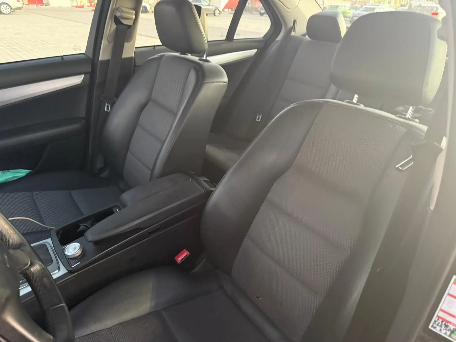 Mercedes-Benz 200, снимка 5 - Автомобили и джипове - 56655990