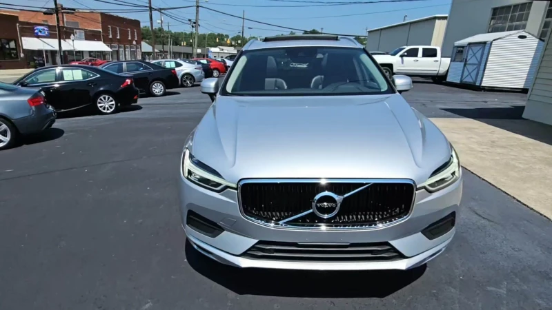 Volvo XC60  T6 Momentum AWD, снимка 1 - Автомобили и джипове - 47303789