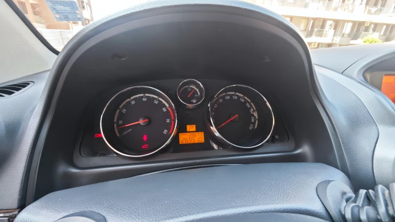 Opel Antara 227к.с. 3.2i COSMO, снимка 11 - Автомобили и джипове - 51123115