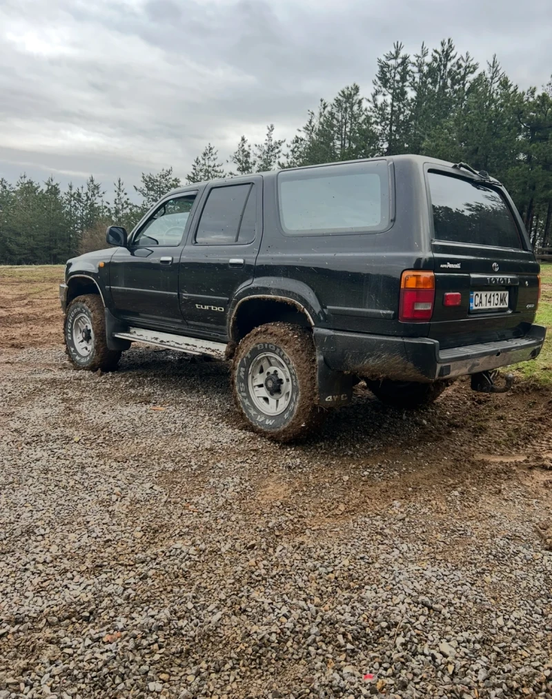 Toyota 4runner 2.4тд, снимка 2 - Автомобили и джипове - 52322875