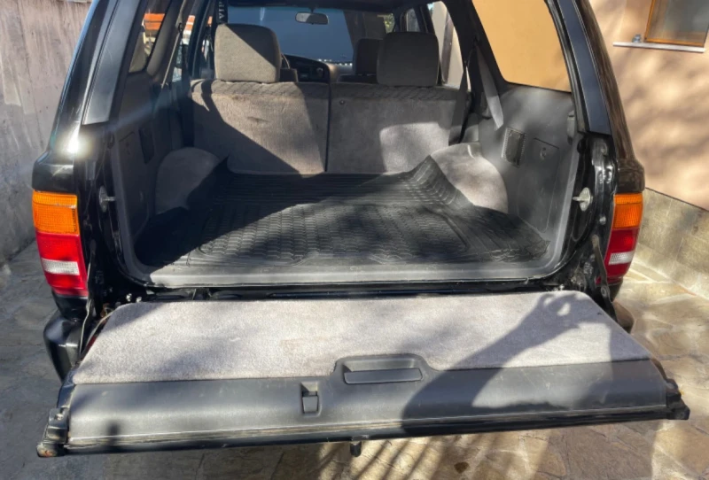 Toyota 4runner 2.4тд, снимка 14 - Автомобили и джипове - 52322875