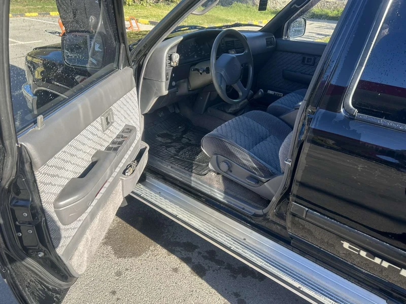 Toyota 4runner 2.4тд, снимка 7 - Автомобили и джипове - 52322875