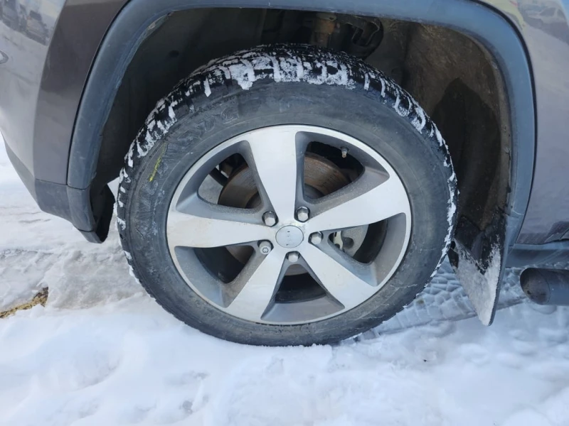 Jeep Grand cherokee 2015 LIMITED 5.7 * БЕЗ ПЪРВОНАЧАЛНА ВНОСKA* , снимка 6 - Автомобили и джипове - 52722639