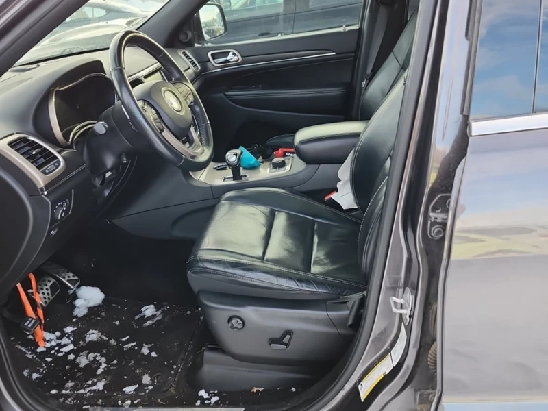 Jeep Grand cherokee 2015 LIMITED 5.7 * БЕЗ ПЪРВОНАЧАЛНА ВНОСKA* , снимка 7 - Автомобили и джипове - 52722639