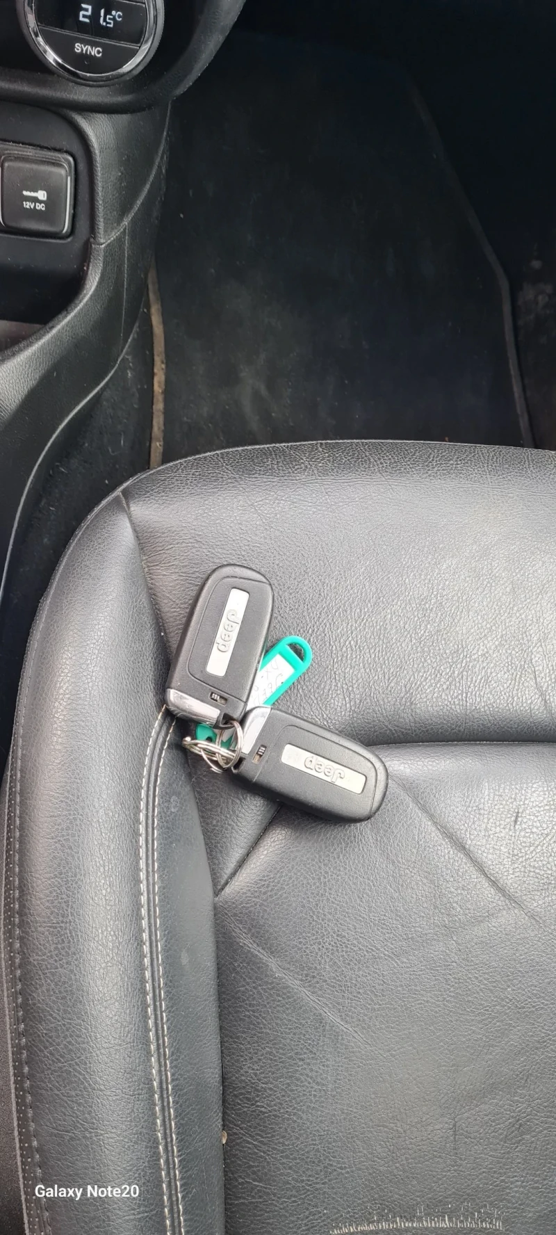 Jeep Renegade 2.0Mjet Limited, снимка 15 - Автомобили и джипове - 53409551