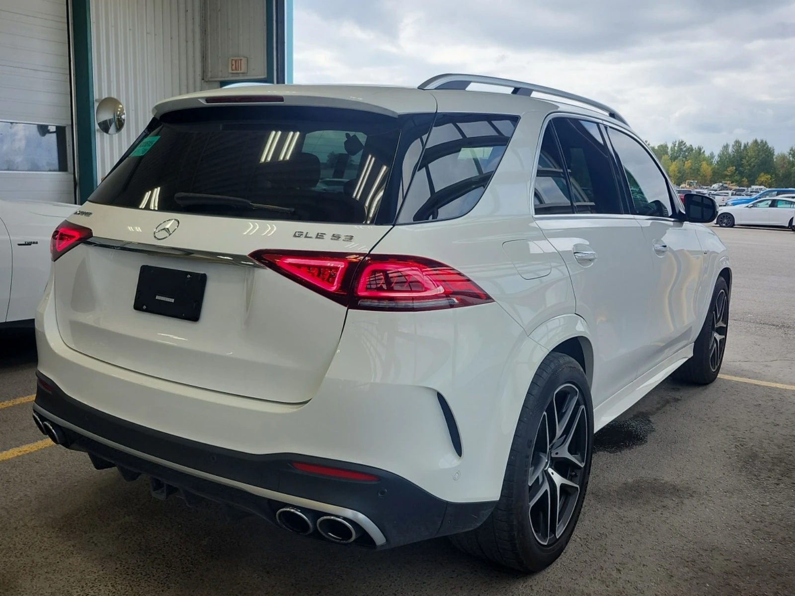 Mercedes-Benz GLE 53 4MATIC CARFAX * * АВТО КРЕДИТ * *  - изображение 4