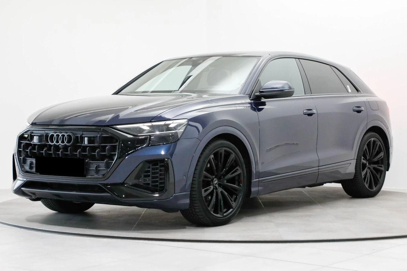 Audi Q8 55 TFSIe/PLUG-IN/FACELIFT/MATRIX/SOFT CLOSE/HEADUP - изображение 3