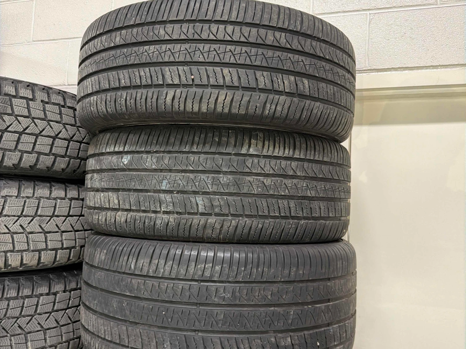 Porsche Macan Turbo* Панорама* Подгрев* Обдух* Задна камера* , снимка 17 - Автомобили и джипове - 53798894