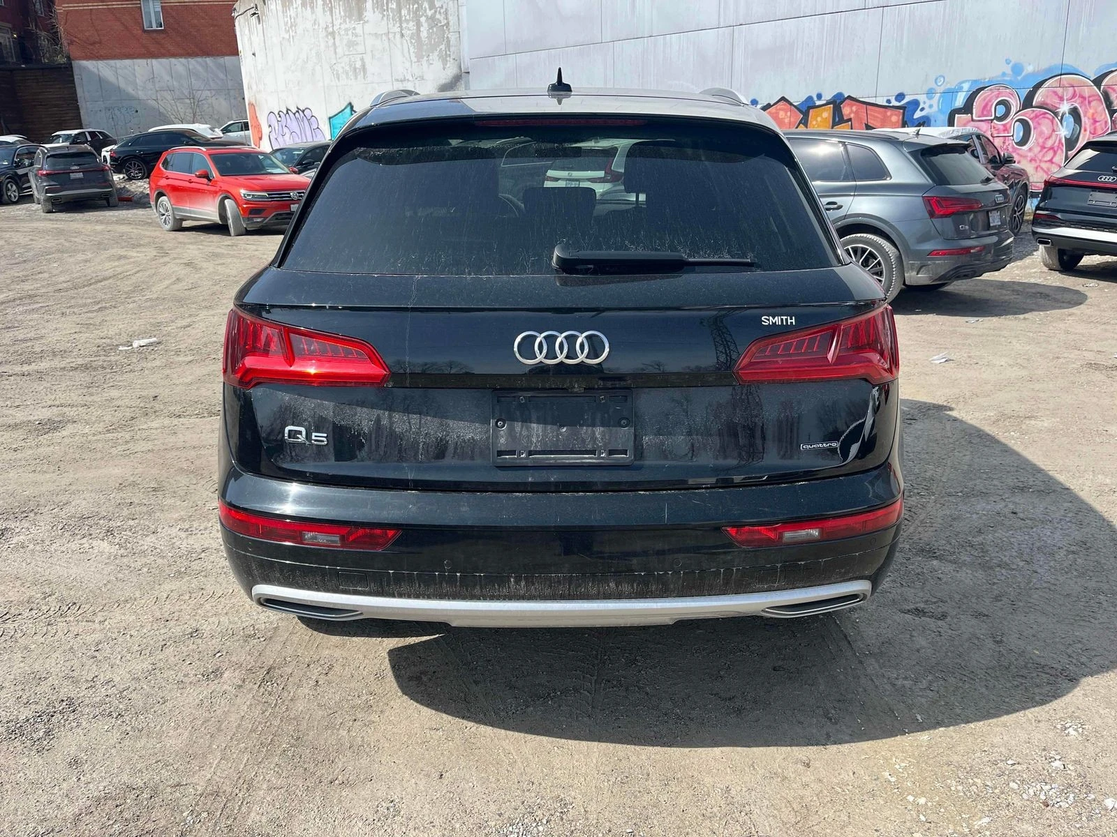 Audi Q5 KOMFORT С РЕГИСТРАЦИЯ & АВТО КРЕДИТ, снимка 5 - Автомобили и джипове - 53985684
