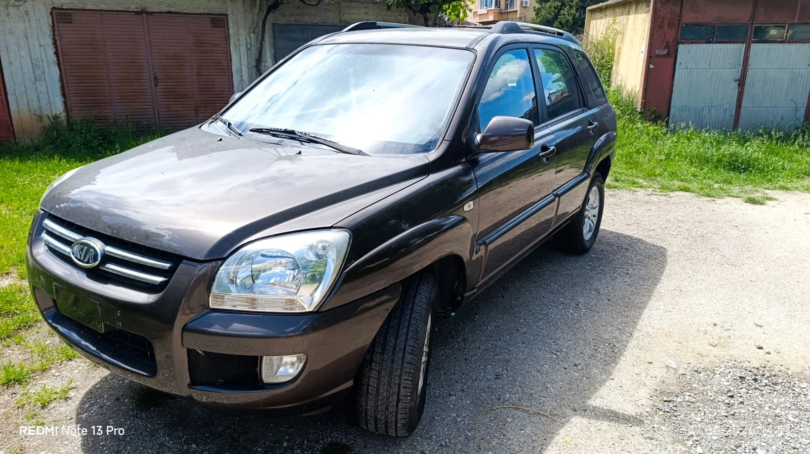 Kia Sportage 2.0 CRDI, снимка 3 - Автомобили и джипове - 54900252
