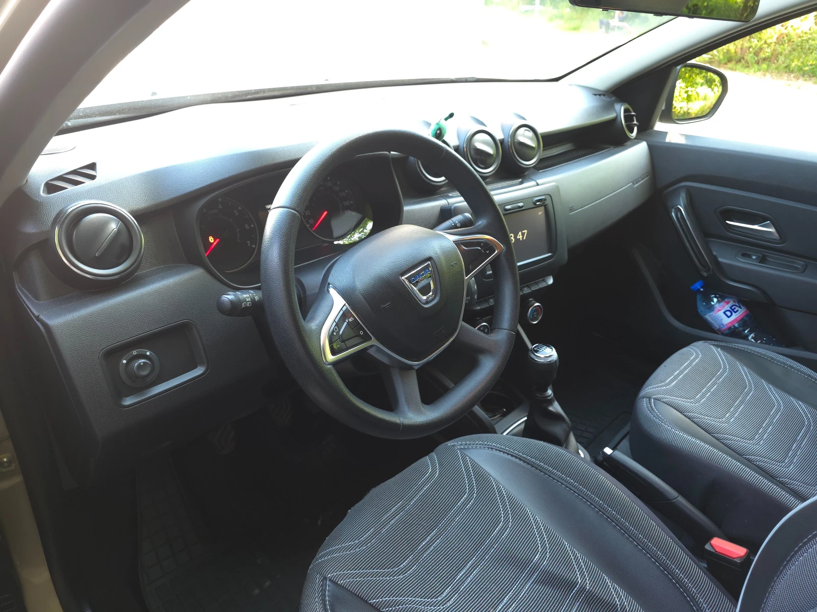 Dacia Duster, снимка 5 - Автомобили и джипове - 54939970