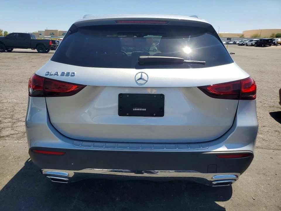 Mercedes-Benz GLA 250 2021 Mercedes Benz Gla 250, снимка 6 - Автомобили и джипове - 55402581