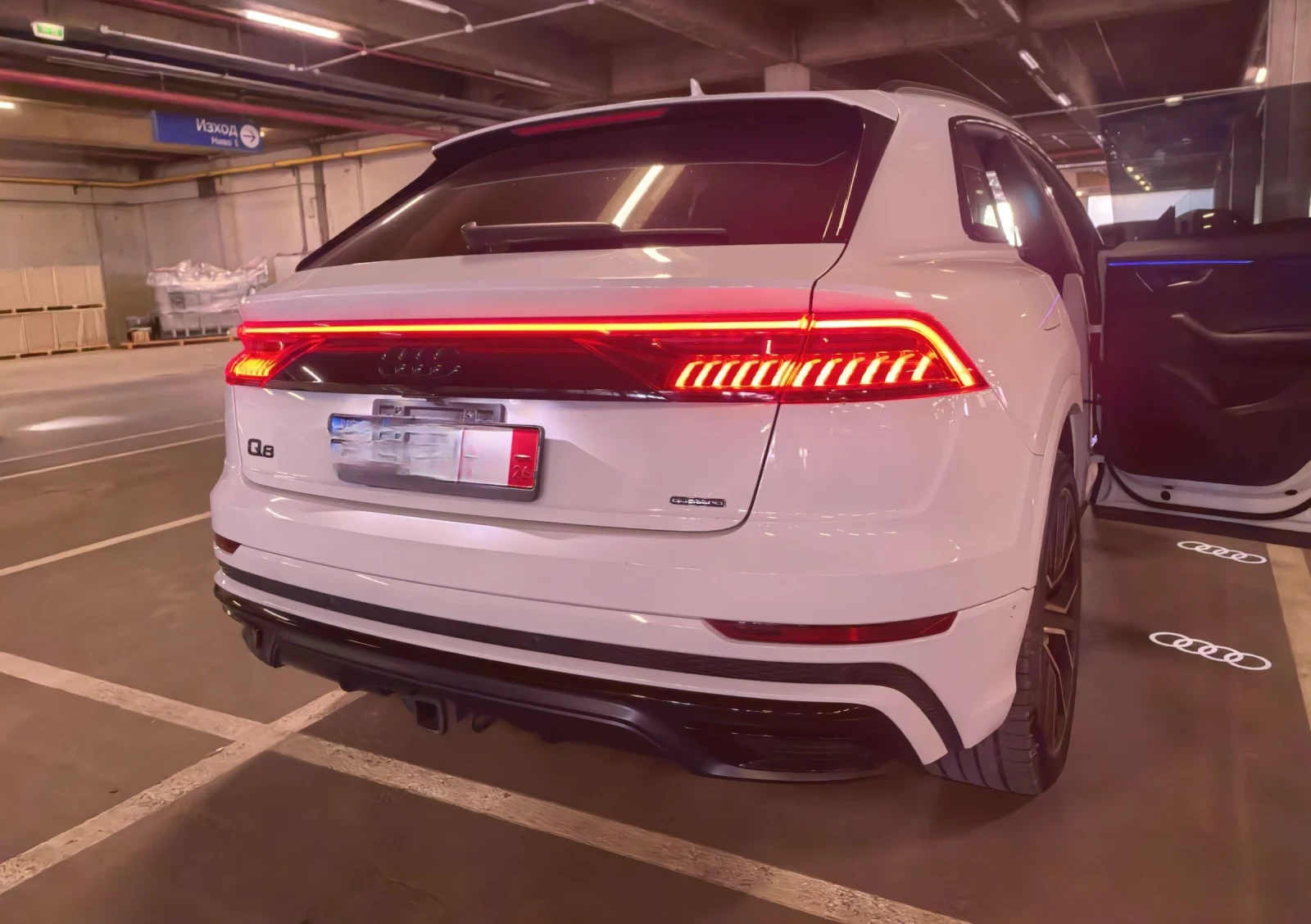 Audi Q8, снимка 10 - Автомобили и джипове - 55806752