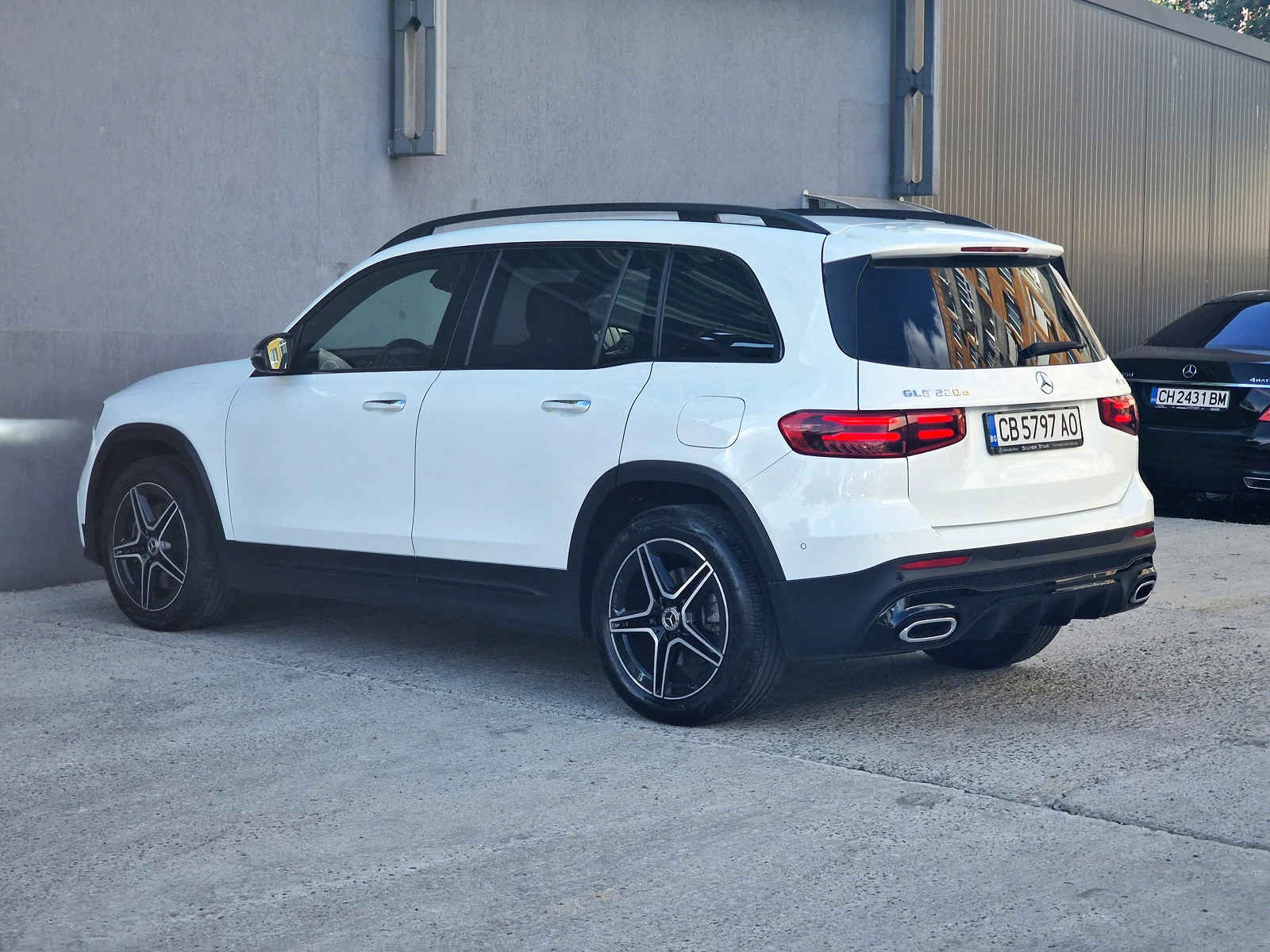 Mercedes-Benz GLB 220 GLB 220 4Matic от България, снимка 6 - Автомобили и джипове - 56195960