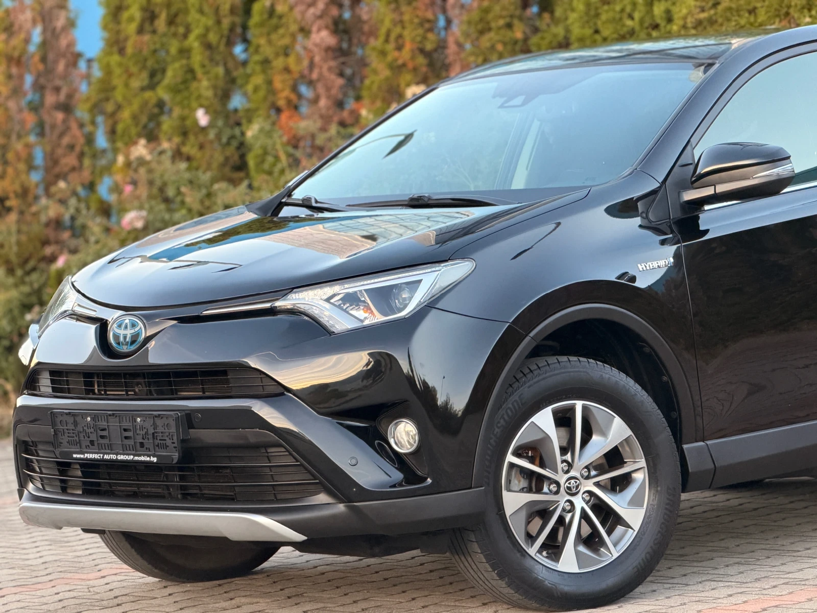Toyota Rav4 FACE-2.5HYBRID-AWD-4X4-KEYLESS-����-������� | Mobile.bg � ����������� 2