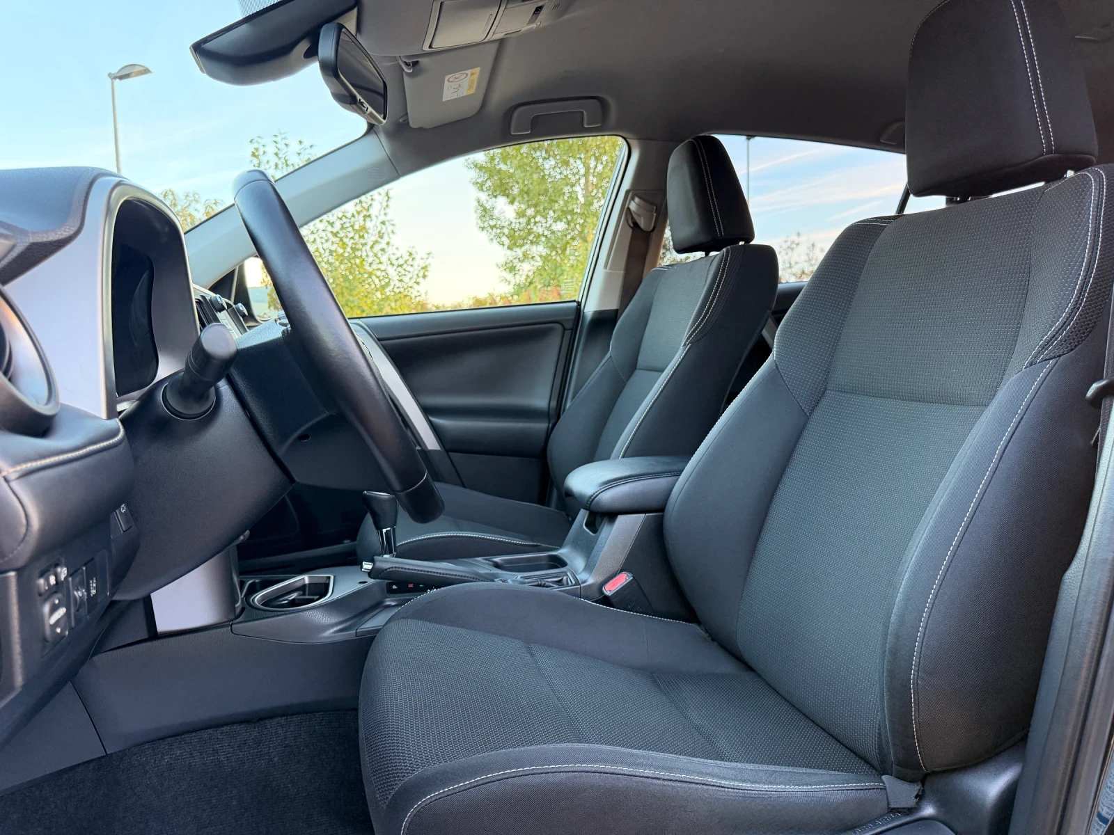 Toyota Rav4 FACE-2.5HYBRID-AWD-4X4-KEYLESS-����-������� | Mobile.bg � ����������� 9
