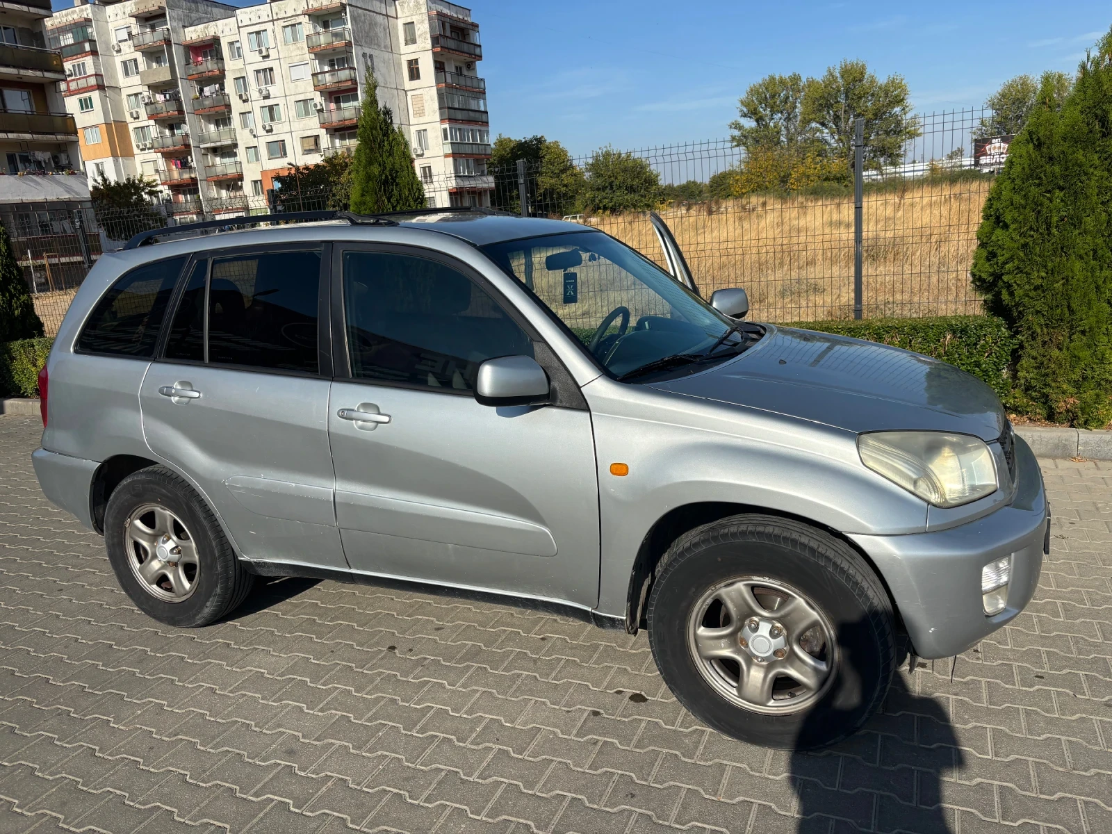 Toyota Rav4, снимка 2 - Автомобили и джипове - 56483351