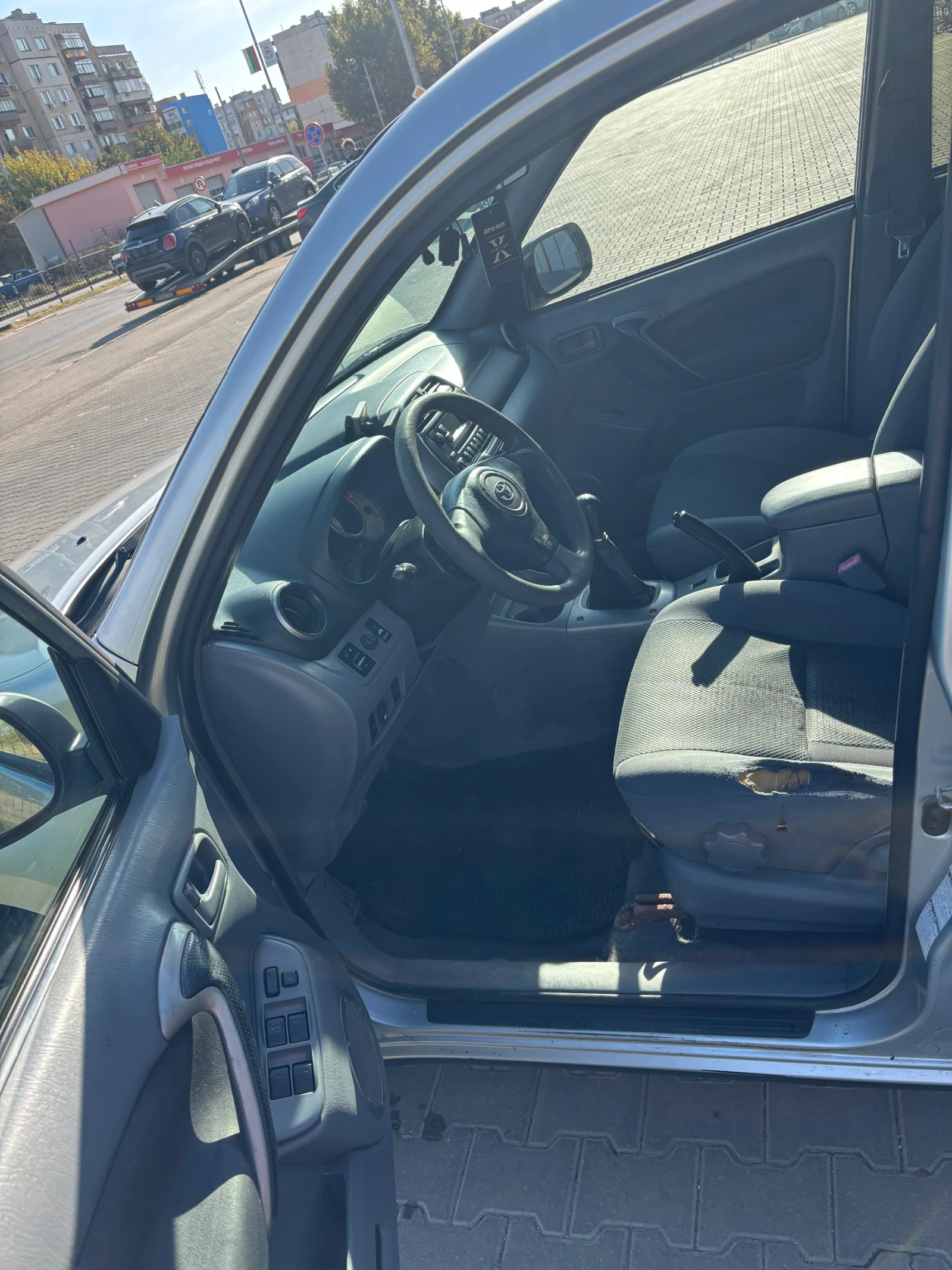 Toyota Rav4, снимка 9 - Автомобили и джипове - 56483351