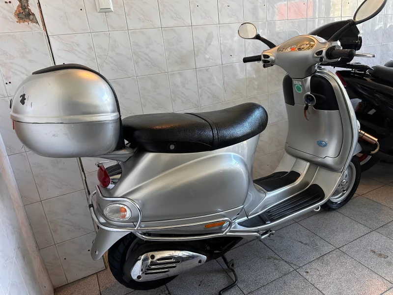 Vespa 125 Et, снимка 3 - Мотоциклети и мототехника - 49011114