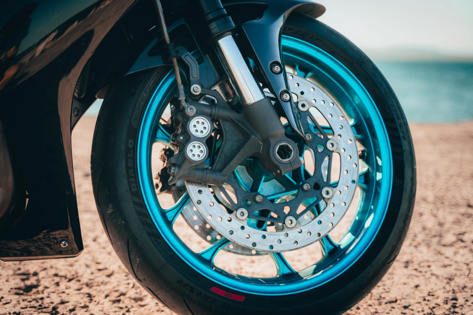 Yamaha YZF-R1 Full Carbon - изображение 7