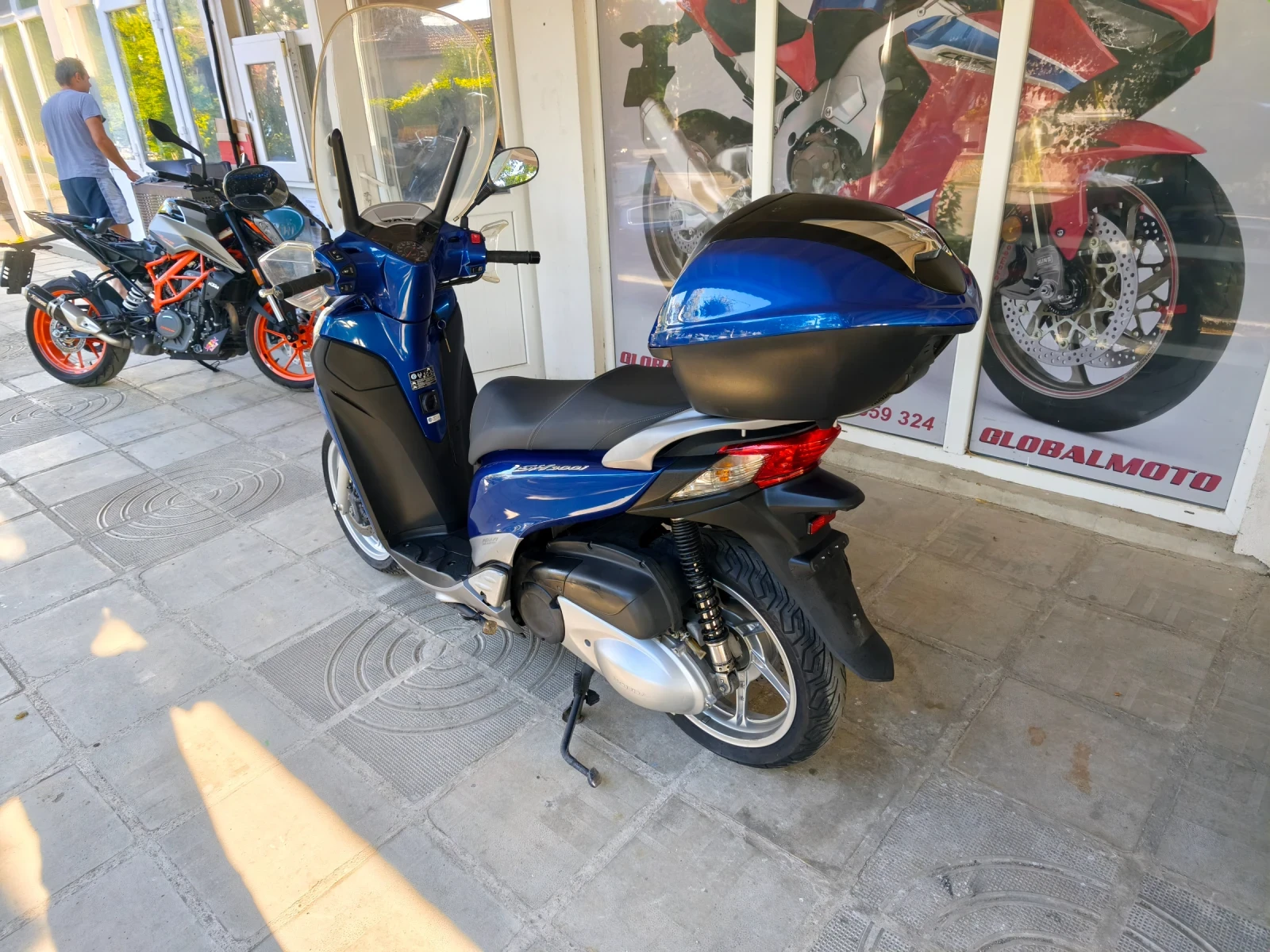 Honda Sh, снимка 2 - Мотоциклети и мототехника - 55503353