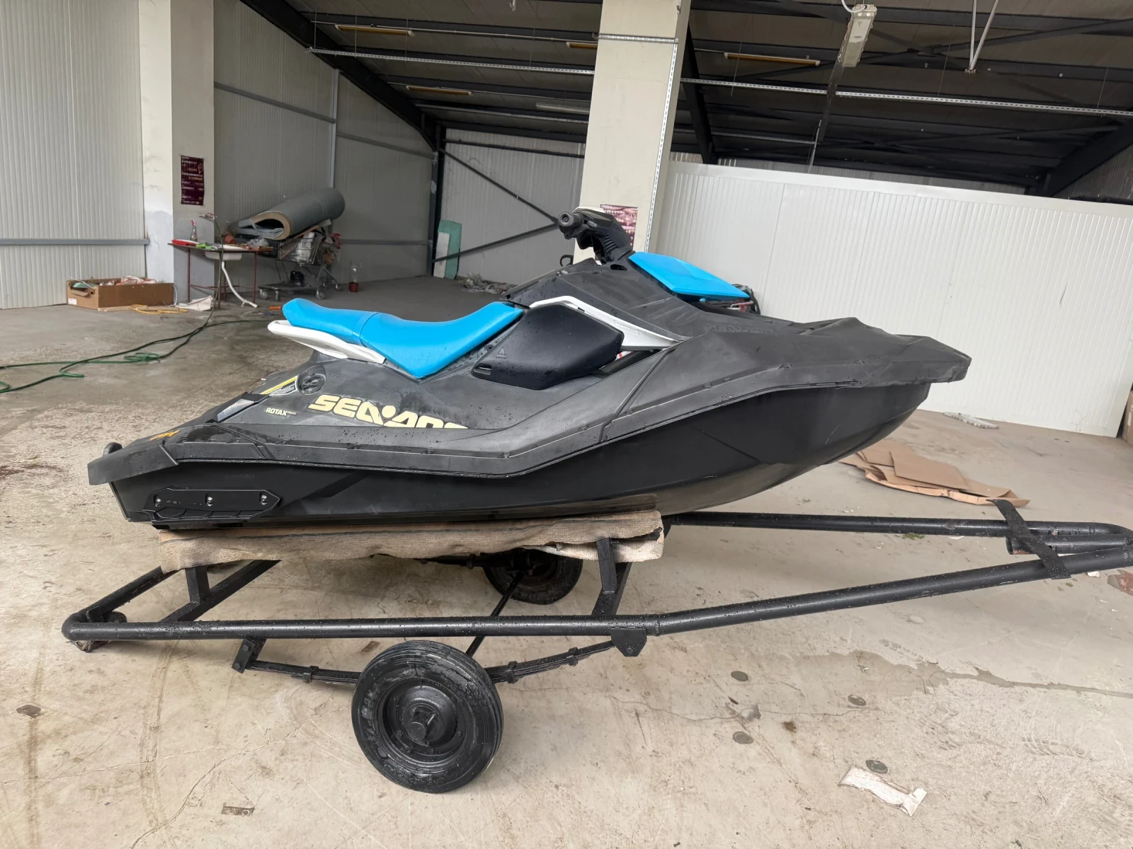 Джет Bombardier Sea Doo Spark