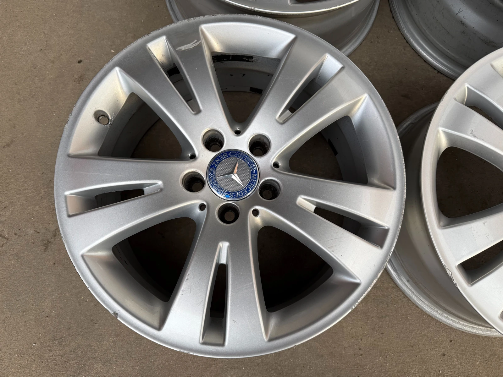 Джанти, снимка 3 - Гуми и джанти - 53498726