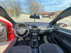 Opel Astra 1.7CDT 125к.с COSMO Панорама, снимка 11