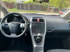 Toyota Auris 1.6, снимка 8