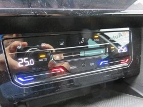 VW Passat VW Passat Var. Business 2.0TDI SCR 4MOT DSG - 45900 лв. / 23468.30 € - 92921178 11