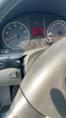 VW Golf 1.6 - 3900 € / 7627.74 лв. - 73531228 7