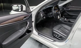 BMW 530E 5 Series 530e Luxury - 32901 € / 64348.76 лв. - 25617491 3