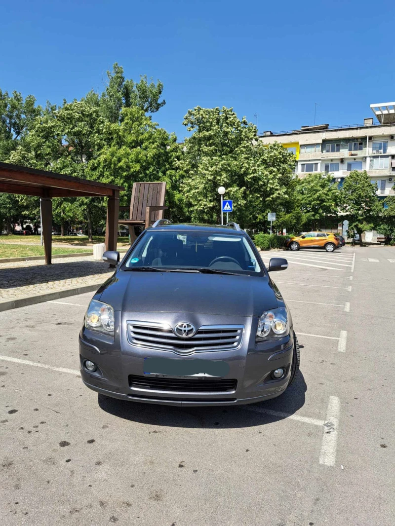 Toyota Avensis 2.0 D4D, снимка 1 - Автомобили и джипове - 47709343