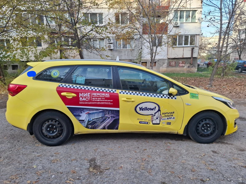 Kia Ceed, снимка 1 - Автомобили и джипове - 48264313