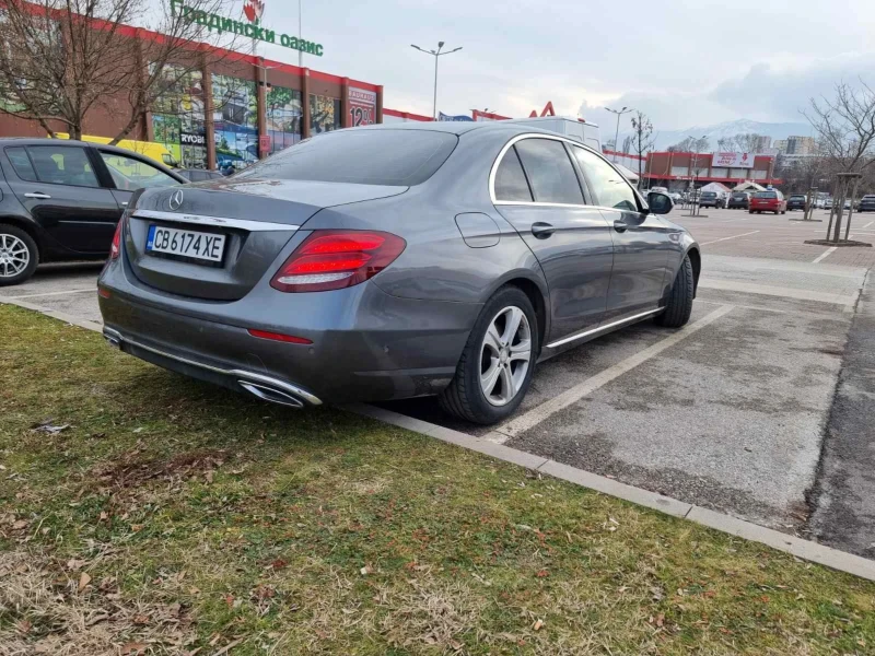 Mercedes-Benz E 220 CDI, снимка 6 - Автомобили и джипове - 48894201