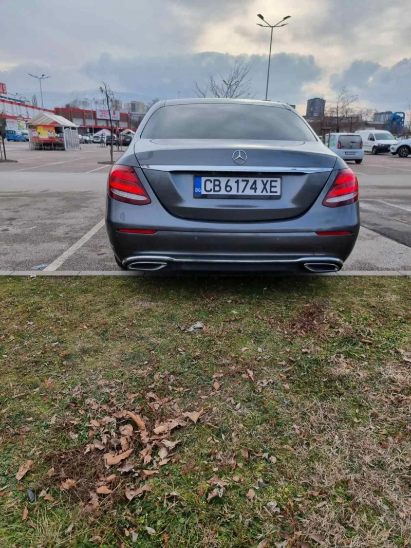 Mercedes-Benz E 220 CDI, снимка 5 - Автомобили и джипове - 48894201