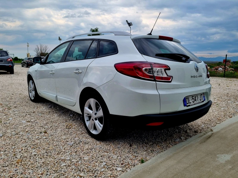 Renault Megane 1.5 DCI 110ks.Limited EVRO 5, снимка 8 - Автомобили и джипове - 50274288