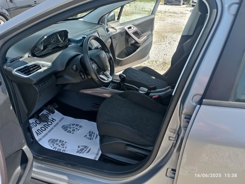 Peugeot 2008 EURO 6B, FULL SERVICE, снимка 7 - Автомобили и джипове - 50688447