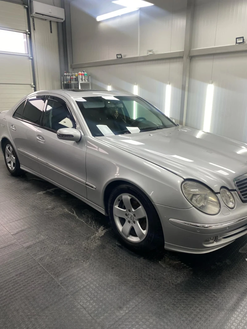 Mercedes-Benz E 320 AVANGARDE, снимка 16 - Автомобили и джипове - 52699118